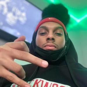 Meet your Posher, Bryson